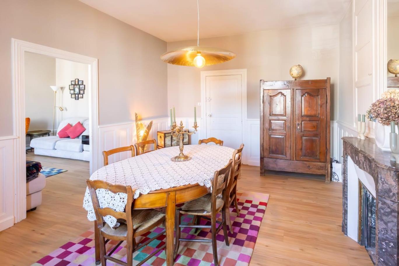 Chambres D'Hote Le Cedre Lezoux ภายนอก รูปภาพ