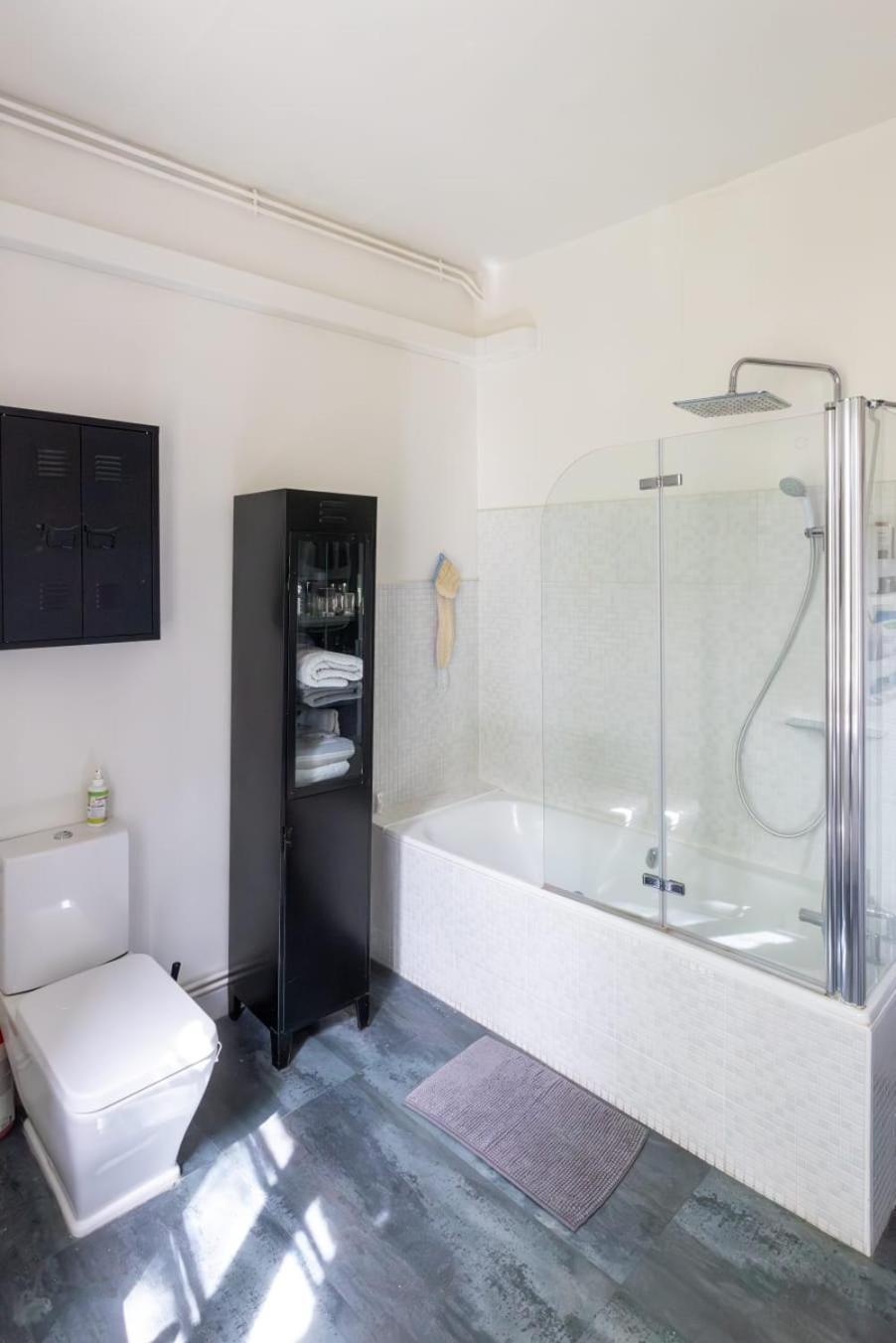 Chambres D'Hote Le Cedre Lezoux ภายนอก รูปภาพ