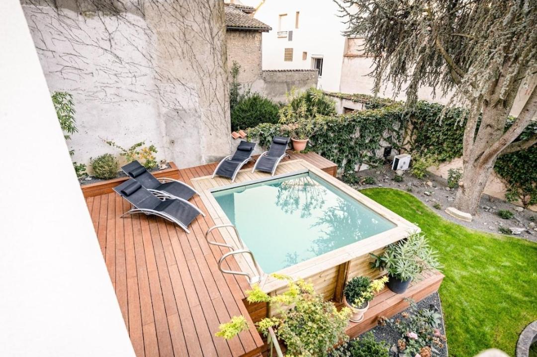 Chambres D'Hote Le Cedre Lezoux ภายนอก รูปภาพ